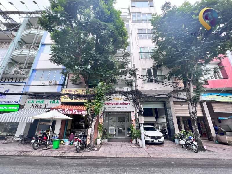 99 Le Quoc Hung Building